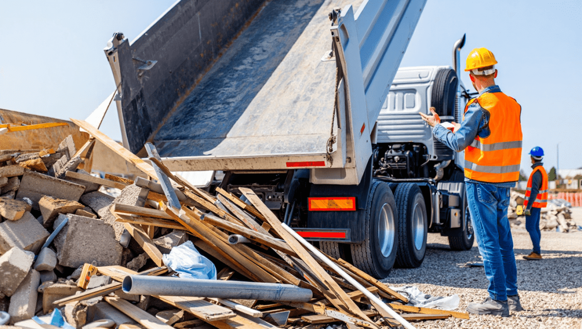 Comment obtenir la meilleure offre sur un camion benne loué pour vos travaux ?