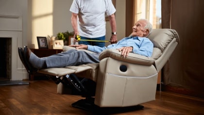 Les différents types de fauteuils releveurs pour sénior : avantages et choix adaptés