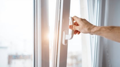 Aération d’une fenêtre : À quoi sert un aérateur de fenêtre ?