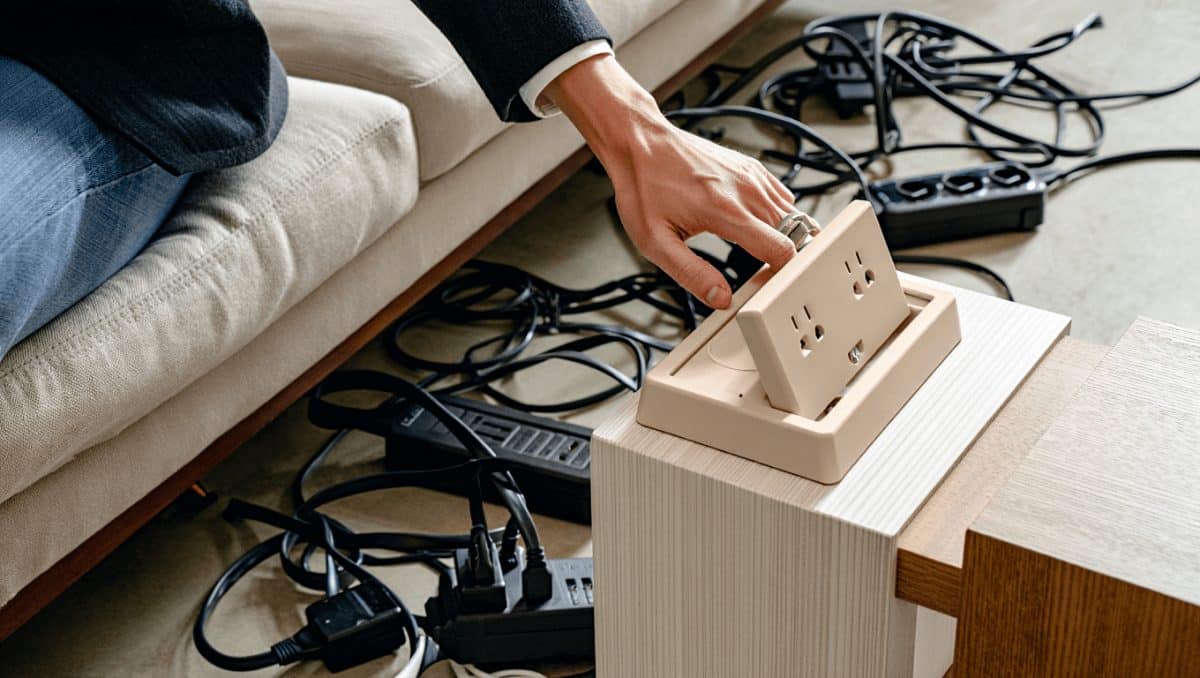 Adieu les multiprises moches, ce nouvel
accessoire plus discret et design s’impose dans tous les
intérieurs