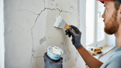 Les 4 astuces les plus efficaces pour réparer un mur fissuré