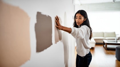 Beige rosé, taupe fumé, sable grisé… ces couleurs
qui vont vite vous faire oublier les murs blancs
