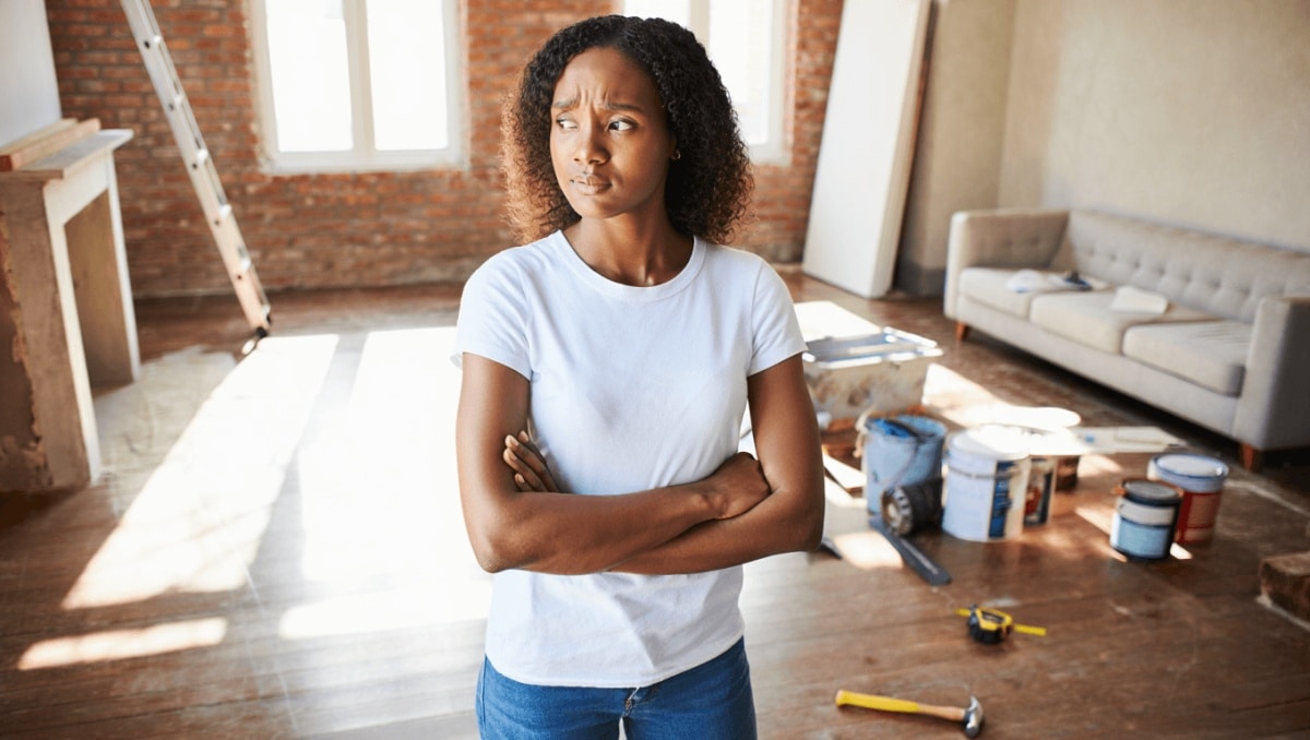 Votre salon n’est plus à votre goût ? Les conseils pour organiser au mieux vos travaux de rénovation