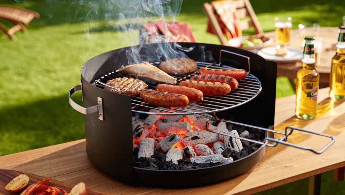 C'est du jamais-vu : Lidl dévoile un barbecue
rond au charbon de bois à 8 €, léger, solide et compact