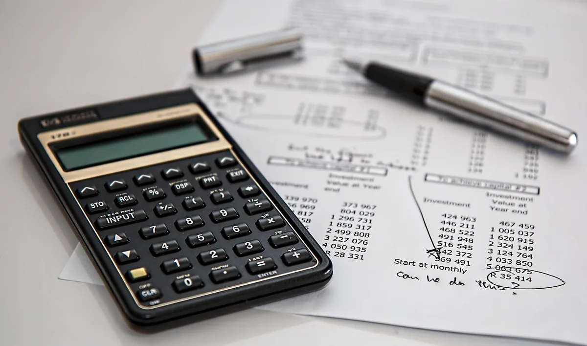 Tableau de calcul montrant l'indice de référence des loyers et la formule de révision
