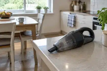 Où trouver l'aspirateur sans fil eau et poussière à moins de 20 € chez Action ?